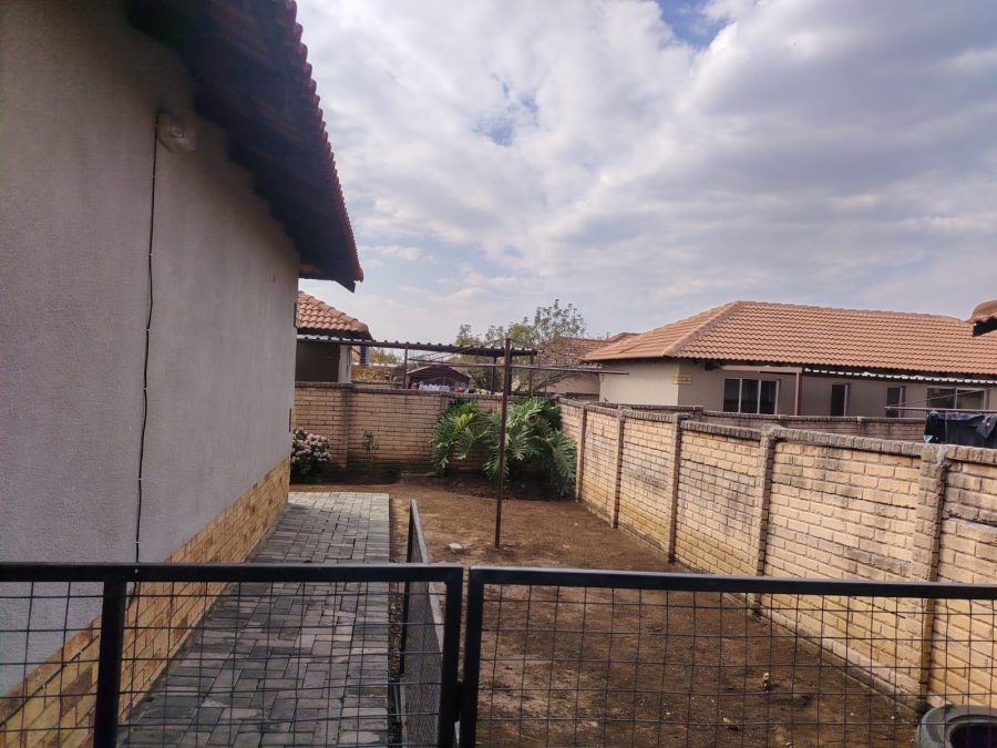 3 Bedroom Property for Sale in Waterkloof North West